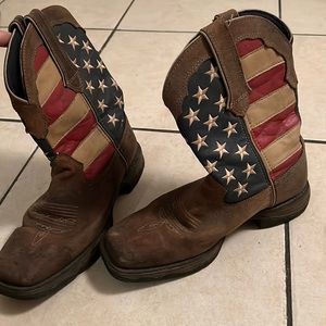 Womens durango cowgirl flag boots size 8.5